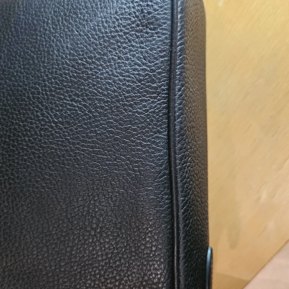 Authentic COACH Graham Structured Briefcase – Black Pebble Leather (Laptop Bag) - Picture 10 of 16